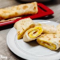 可能是墨西哥捲餅的圖像
