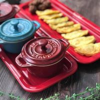 可能是顯示的文字是「 STAUB SAMLS ROWAS 」的圖像