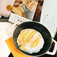 可能是鬆餅機和文字的圖像