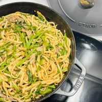 可能是義大利麵和炒麵的圖像
