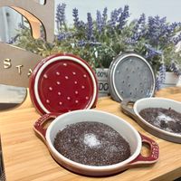 可能是顯示的文字是「 ST: 00% DO DO STAUB 」的圖像