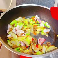 可能是燉小牛膝的圖像