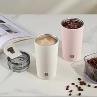 可能是咖啡機、泡茶器和咖啡杯的圖像