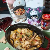 可能是豆腐、火鍋和文字的圖像