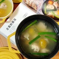 可能是豆腐、火鍋、粥和文字的圖像