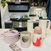 可能是泡茶器、咖啡機和文字的圖像