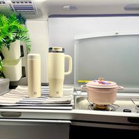 可能是咖啡機和泡茶器的圖像