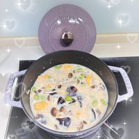 可能是‎豆腐、粥和‎顯示的文字是「 ‎ste 0 无他相机 פבינססל 5720(0 一(‎ 」‎‎ 的圖像