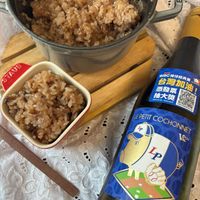 可能是北非小米飯、粥和文字的圖像