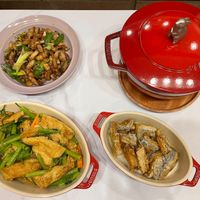 可能是豆腐和鯷魚的圖像