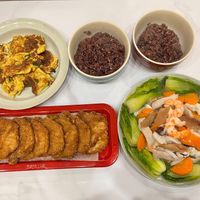 可能是鯷魚和豆腐的圖像