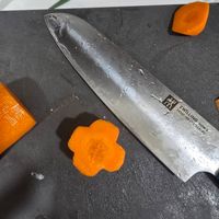 可能是刀和食物的圖像