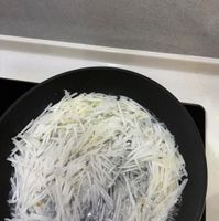 可能是義大利麵和麵的圖像