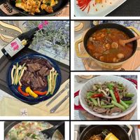 可能是炒麵、粥、麵、拉麵、炒飯和文字的圖像