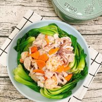 可能是豆腐、麵、拉麵、義大利麵和炒麵的圖像