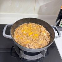 可能是炒飯和印度香料飯的圖像
