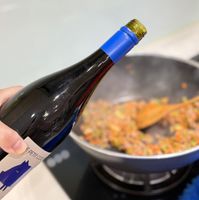 可能是葡萄酒的圖像