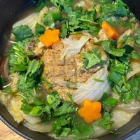 可能是麵、火鍋、拉麵和粥的圖像