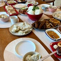 可能是港式點心、火鍋和起司火鍋的圖像
