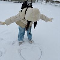 可能是紅心和雪球的圖像