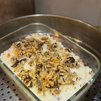 可能是麵、甜點和粥的圖像