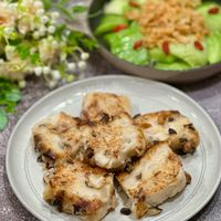 可能是豆腐、麵和文字的圖像