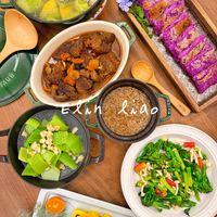 可能是火鍋、豆腐和文字的圖像