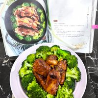 可能是食物和文字的圖像