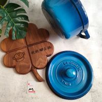 可能是顯示的文字是「公 hatmia O COCORTE E STAUE staub staub 」的圖像