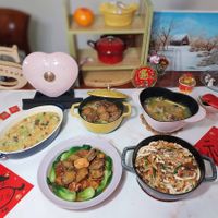 可能是豆腐、炒麵、火鍋、拉麵和文字的圖像