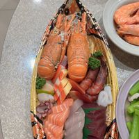 可能是生魚片和壽司的圖像
