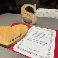 可能是紅心和文字的圖像