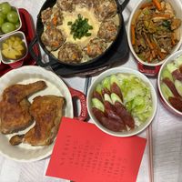 可能是炒飯、炒麵和文字的圖像