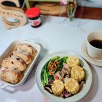 可能是水波蛋、豆腐和文字的圖像