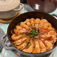 可能是蝦和西班牙大鍋飯的圖像