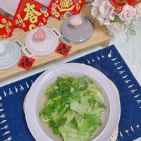 可能是炒麵和文字的圖像