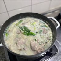 可能是粥和燉小牛膝的圖像