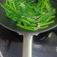 可能是莙薘菜和綠葉甘藍的圖像
