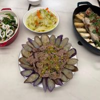 可能是鯷魚和紫蘇的圖像
