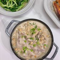 可能是豆腐、香菇和粥的圖像