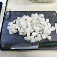 可能是豆腐和刀的圖像