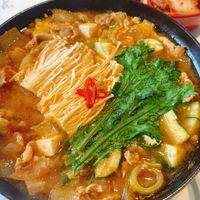可能是豆腐、火鍋和文字的圖像