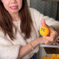 可能是蛋黃和顯示的文字是「已結束直播 Γε 留言..... 留言」的圖像