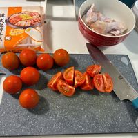 可能是刀、食物和文字的圖像