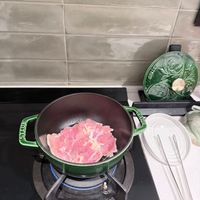 可能是鬆餅機和文字的圖像