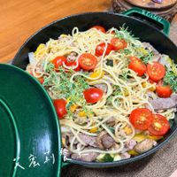 可能是義大利麵和文字的圖像