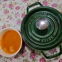 可能是顯示的文字是「 COCOTTE 」的圖像