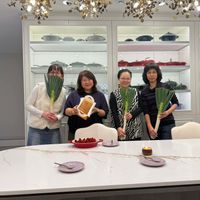 可能是廚房中島和室內的圖像