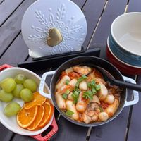 可能是豆腐、火鍋和文字的圖像