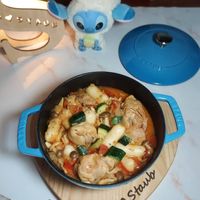 可能是豆腐和顯示的文字是「 10 Staub Staub 」的圖像